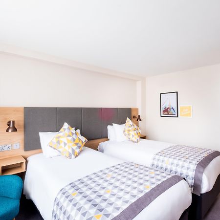 Holiday Inn Coventry M6, J2 By Ihg Exterior photo